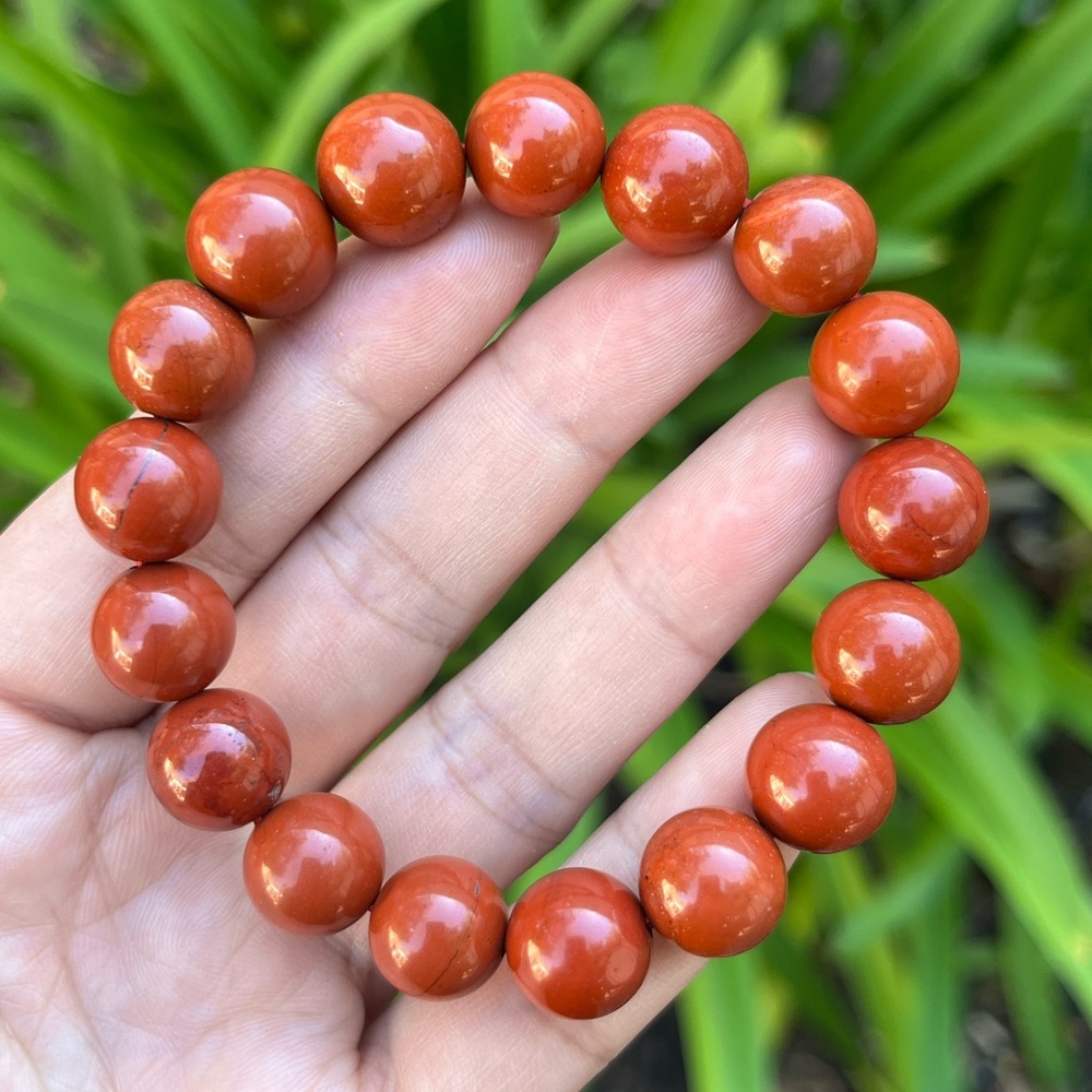 12mm stretchable red‎ jasper bracelet